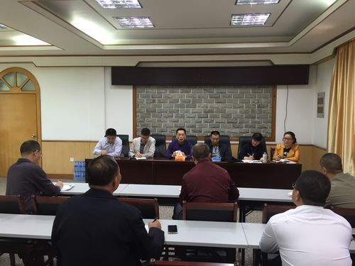 公司“1+X”專(zhuān)項(xiàng)督查組到龍巖民化、閩能銷(xiāo)售公司檢查指導(dǎo)工作（連益峰 攝影）.jpg