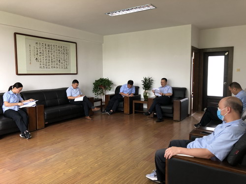 永安雙華公司許麗珠：6�?日支委（擴(kuò)大）會(huì)，專題部署意識(shí)形態(tài)工作。_調(diào)整大小.JPG