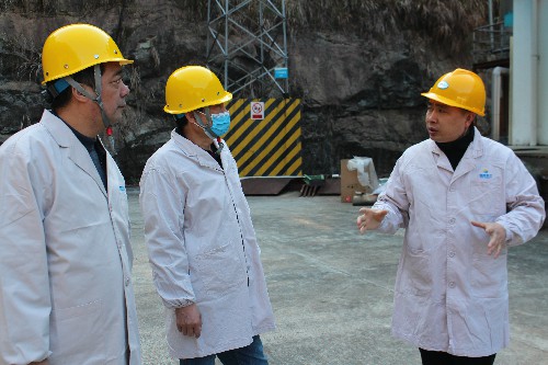 永安分公司沈睿：海峽科化公司黨委委員、紀(jì)委書記何浦寨到永安分公司視察工作~1.jpg