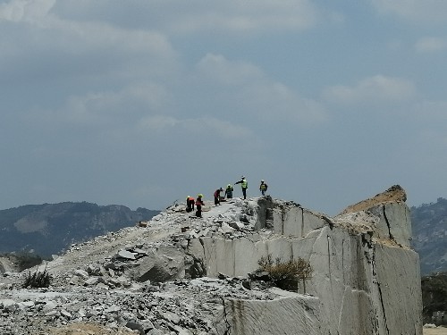 富興建設(shè)+陳中�?富興建設(shè)南安蔡仔山項目施工現(xiàn)場照片~1.jpg