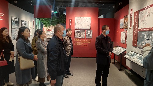 ?？剖∶?#65533;?劉敏 省民爆公司黨支部開展“傳承革命傳�?踐行初心使命”主題黨日活動（參觀）~1.jpg
