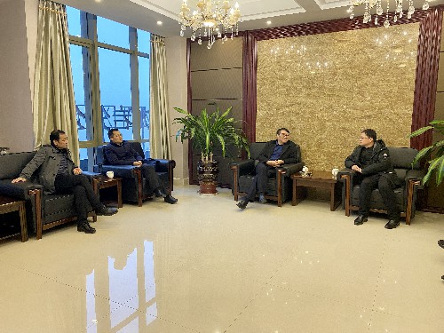 吳瑤：座談會(huì)現(xiàn)場~1.jpg
