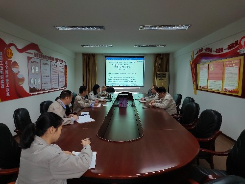 永安雙華公司鄧焱珍：永安雙華公司黨支部研究部�?“提高效率、提升效能、提增效益”行�?~1.jpg