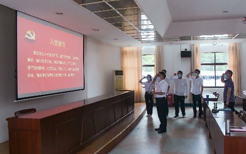 海峽科化永安分公司荊東杰：光輝“七一”，我們這樣為黨慶生！照�?~1.jpg