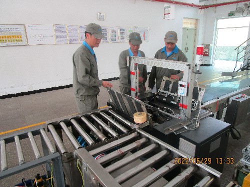 龍巖分公�?湯益�?海峽科化龍巖分公司乳化二車(chē)間開(kāi)展初期火災(zāi)現(xiàn)場(chǎng)處置演練~1.jpg