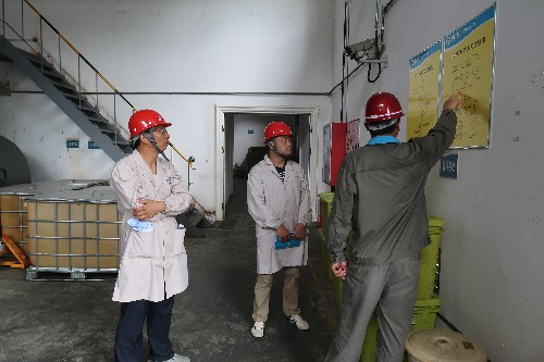 (建議采用）烽林連坤：?？瓶苹緳z查組到烽林分公司開展安全生產(chǎn)檢查~1.jpg