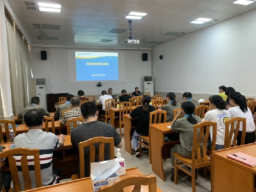 (建議采用)烽林林美玲：檔案交流共成長，凝心聚力同進步——海峽科化烽林分公司開展檔案管理培訓活�?.jpg