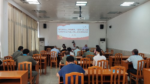 05.烽林王俊欽：海峽科化公司黨委委員、紀(jì)委書記何浦寨到烽林分公司開展集體廉政談話~1.jpg
