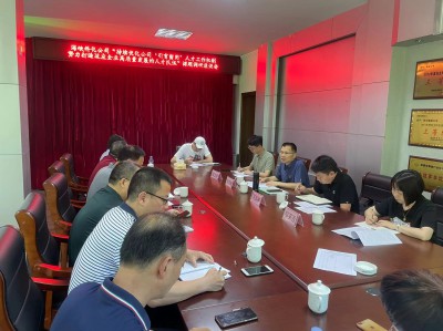 格式工廠民化建設(shè) 王玲 海峽科化公司黨委副書記、常務(wù)副總經(jīng)理、工會(huì)主席鄭慶樟帶隊(duì)到福建民化建設(shè)工程有限公司開展專題調(diào)�?.jpg